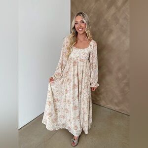 NWT Bohemian Cream Floral Maxi Dress Romantic Cottagecore Long Sleeve Easter
